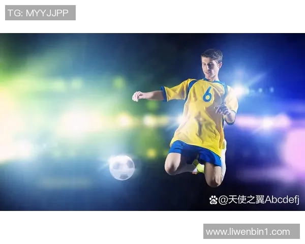 在绿茵场上追逐梦想模仿足球明星的成长之路