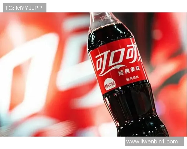 可口可乐足球明星罐头引领夏季狂欢畅饮体验与球迷激情共舞